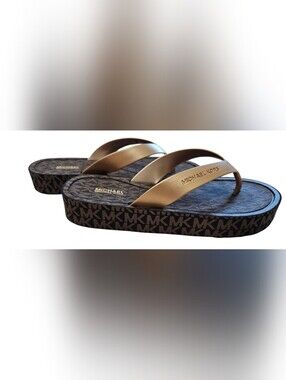 Michael Kors Bedford Gold Metallic Logo Wedge Thong Sandals, Size 8, New